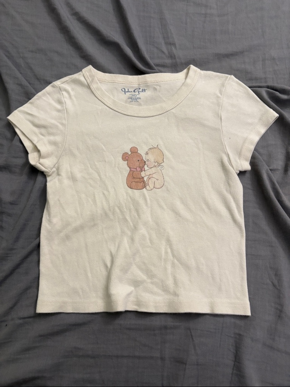 Brandy Melville Women’s Cream Short-Sleeve Graphic Tee